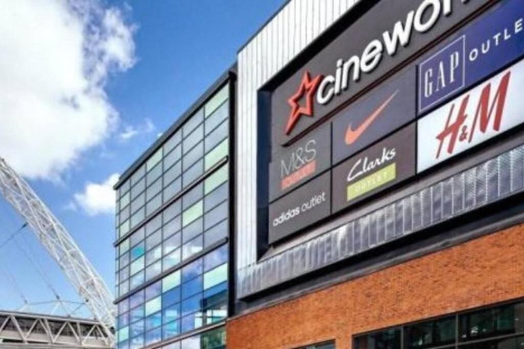 Stylish Wembley Stadium And Ovo Arena Apartment, Londýn Exteriér fotografie